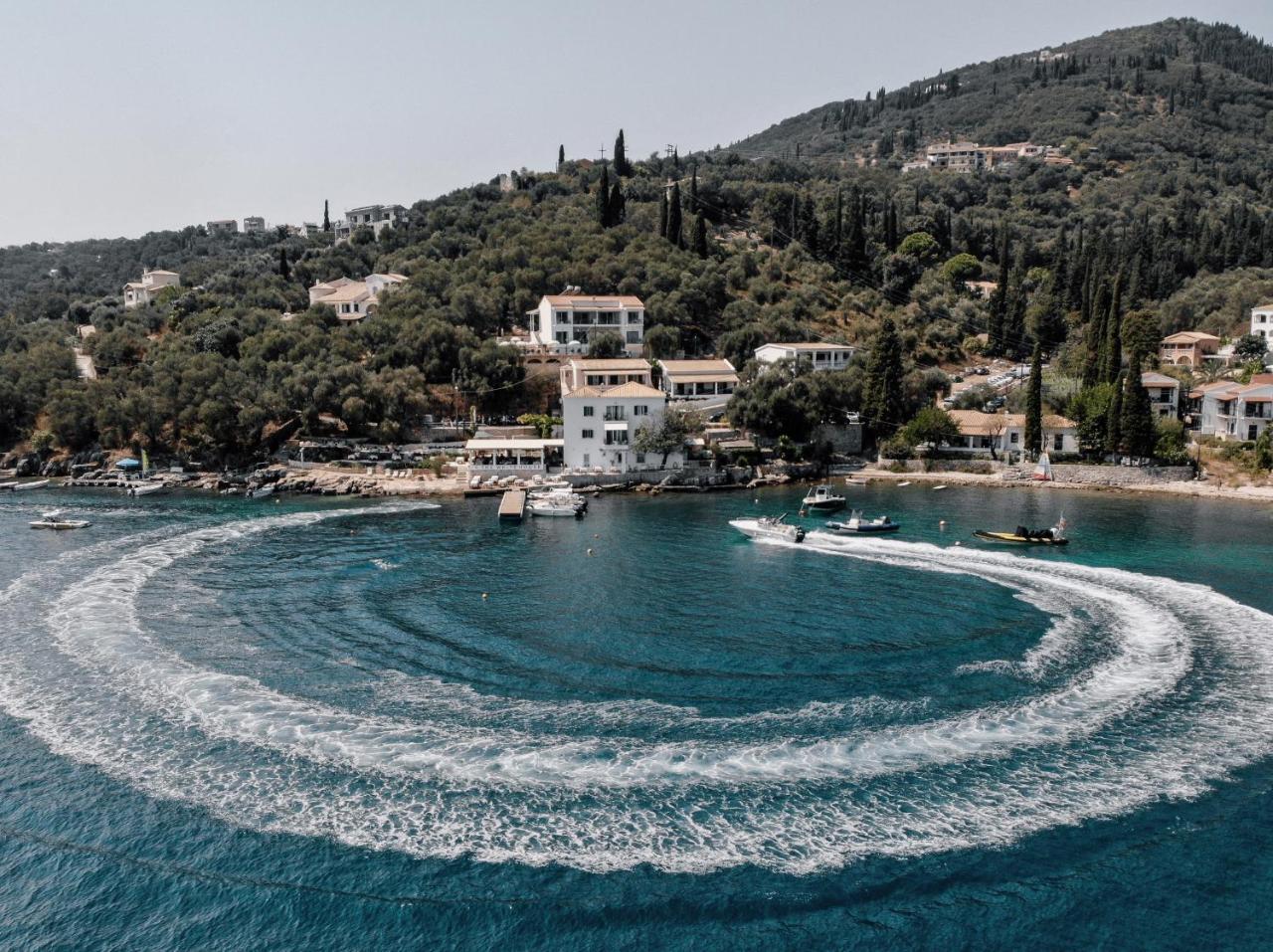 Elena Appart hôtel *